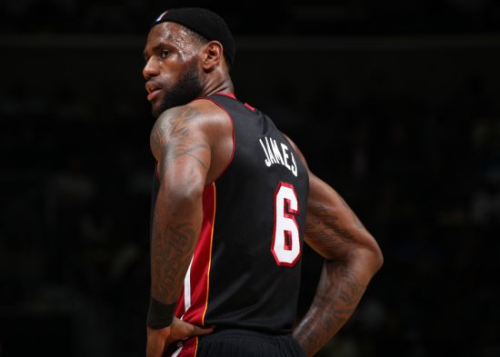 考辛斯：我仍然讨厌保罗，但他值得获得他的鲜花和掌声（考辛斯：仍对保罗无感，但他配得上鲜花与掌声）