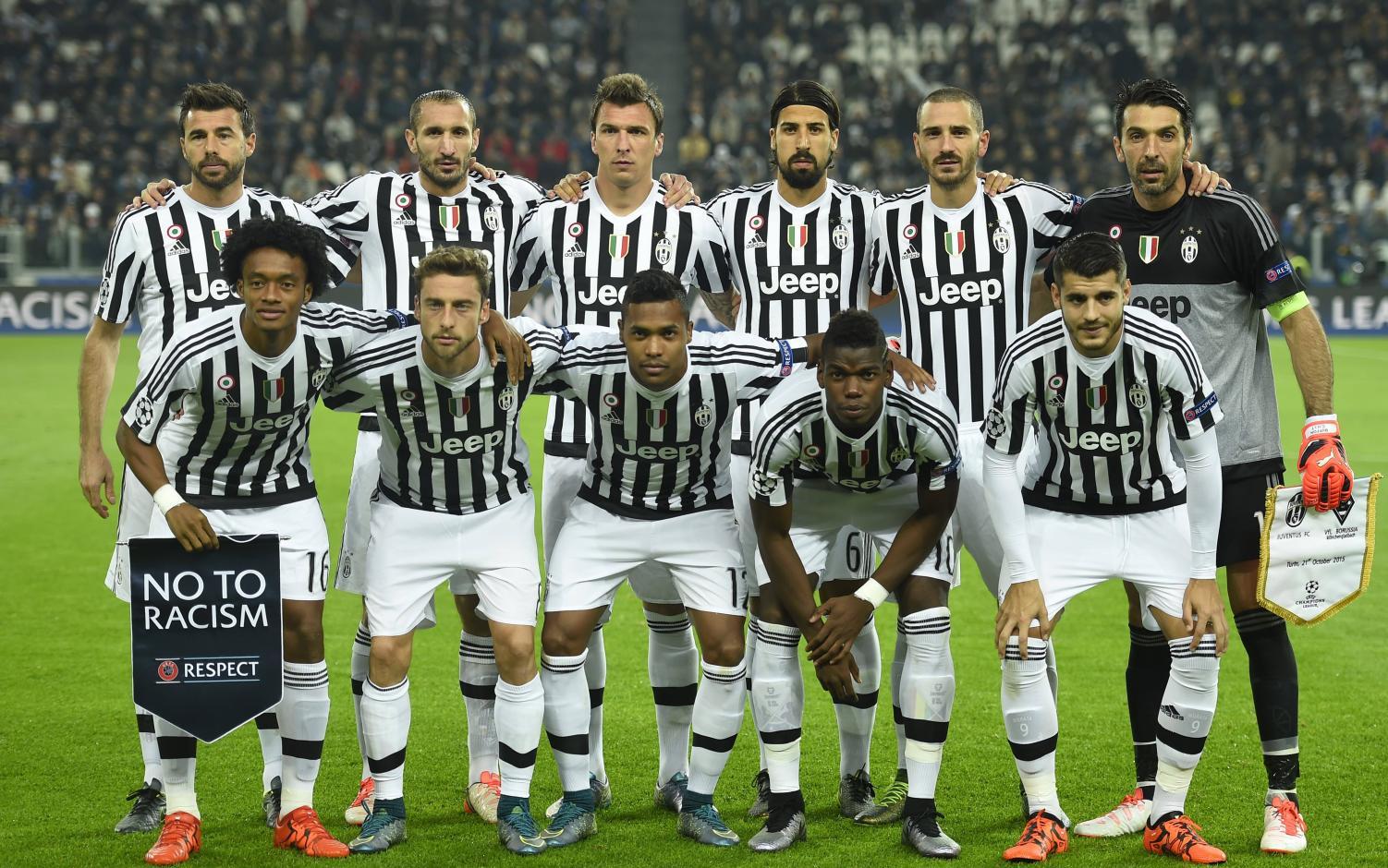 欧冠积分榜形势：拜仁阿森纳全胜，巴黎皇马遭首败，意甲陷危机（欧冠风云：拜仁、阿森纳全胜领跑，巴黎、皇马吞下首败，意甲告急）